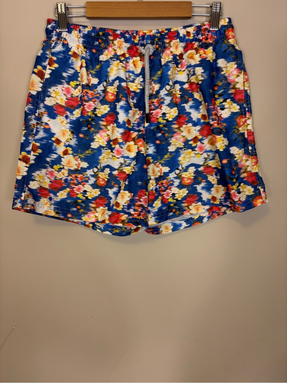 98 Coast Av. Men’s Blue with Red, Yellow, White Floral Swim Board Shorts Medium